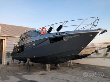 CRANCHI M44 HT Usato anno 2020 FULL OPTIONAL