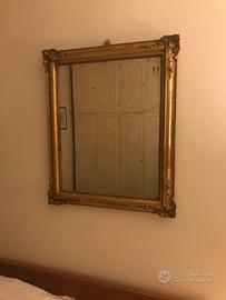 Specchio dorato