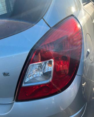 Fanale posteriore dx Opel Corsa D