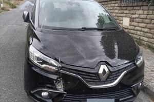 Renault Grand Scenic, immatricolata febbraio 2020
