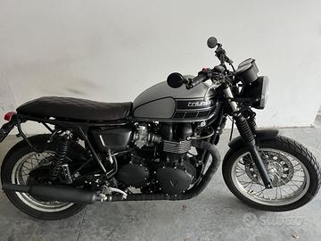 Triumph Thruxton EFI - modificata Scrambler