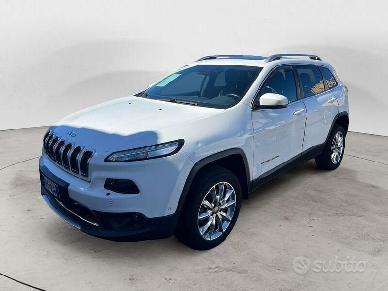Jeep Cherokee 4ªs. 14-18
