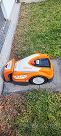 Robot tagliaerba STIHL mod. RMI 422 P