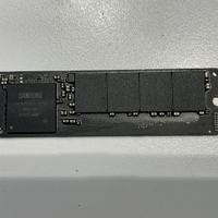 SSD Samsung PCI Express MZ-JPU512T/0A2