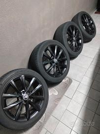 cerchi e gomme 215 45 16