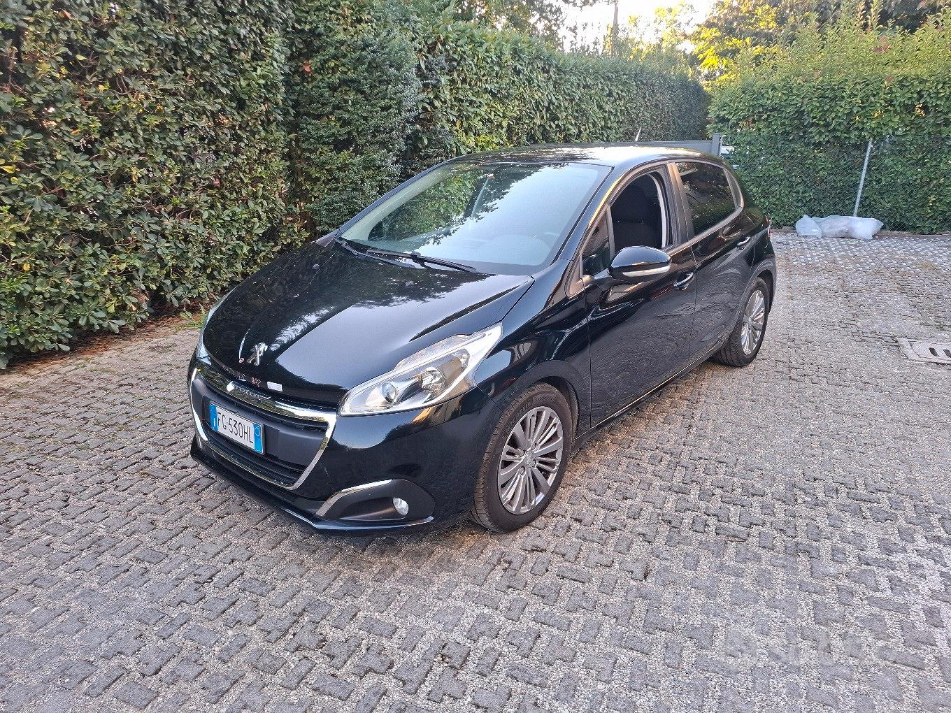 Peugeot 208 1° serie