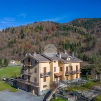 2 LOCALI A PORNASSIO