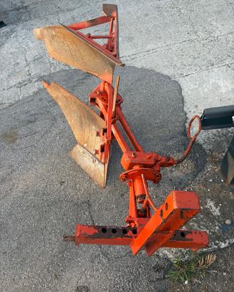 A220 - Aratro Biagioli AX180 reversibile