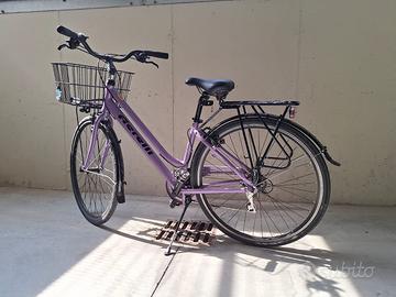 Bicicletta donna con cambio Shimano