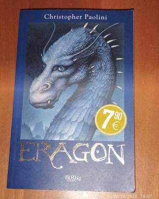 Libro "Dragon" - Christopher Paolini
