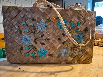 borsa vintage con fiori