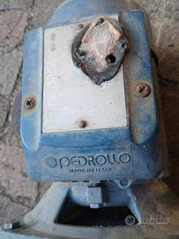 Pompa autoadescante