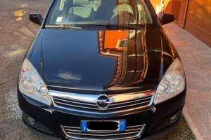 Opel Astra 1.7 Diesel Cosmo (2007)