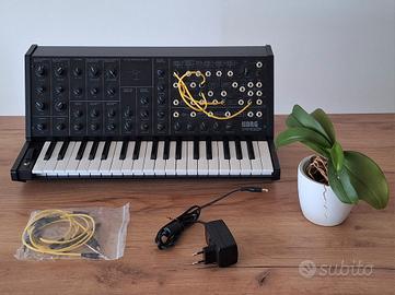 korg synthesizer ms20 mini + 10 patch e scatola