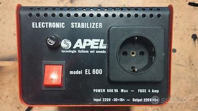 Stabilizzatore di tensione (elettronico)