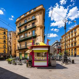 2 LOCALI A NAPOLI