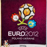 Album e lotto di 310 figurine Uefa Euro 2012.