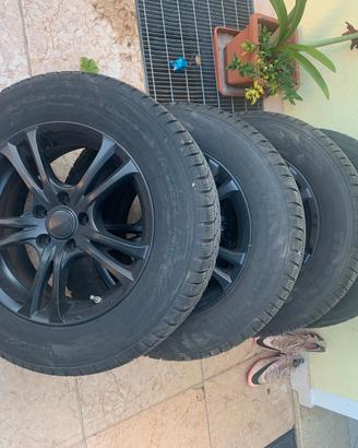 Cerchi in lega 16” GMP con Gomme Invernali