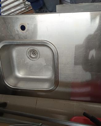 Lavandino in acciaio inox