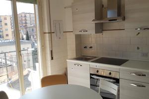 GIOVANI student* o lavorator* ULTIMA CAMERA