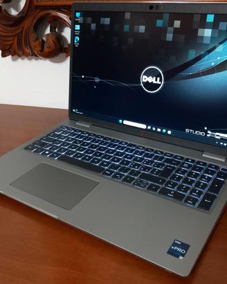 DELL 5530 i5-1245U 16 RAM 256 SSD Notebook 15,6"