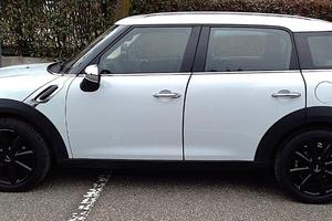 mini Countryman 1.6 Benz km 75000 
