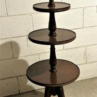 Servomuto  Inglese  a 3 ripiani