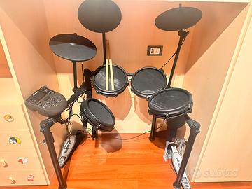 Batteria elettronica alesis nitro mesh kit