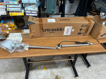 Lampada da tavolo tolomeo