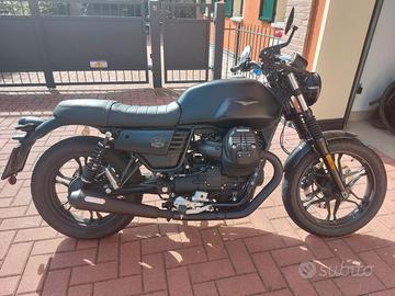 Moto Guzzi V7 III - 2020