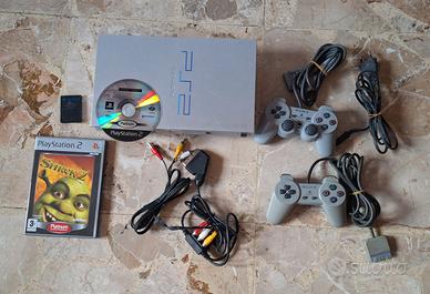 playstation 2 con 2 controller,memory e 2 giochi