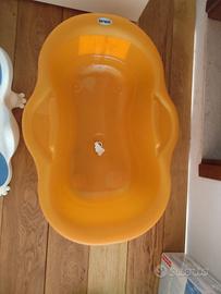 Vasino e vasca con supporto