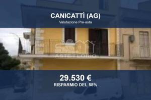Immobile in asta di 172 m² con più di 5 locali a C