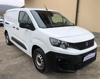 Peugeot PARTNER L2 BlueHDi 130cv EAT8 Premium