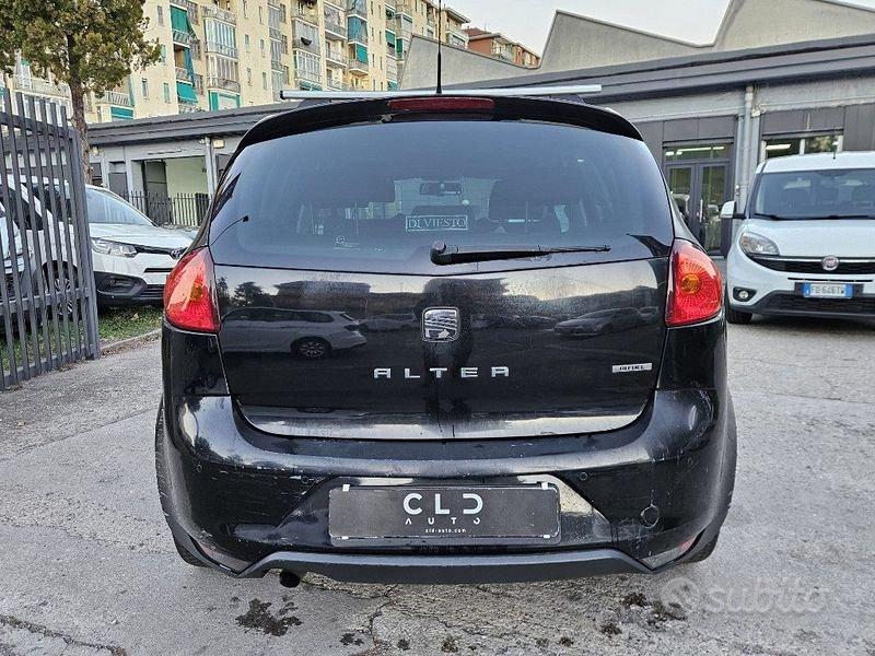 Seat Altea 2011 photo 3