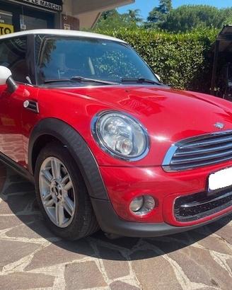 MINI COOPER D 1.6 DIESEL...MOTORE NUOVO REVISIONAT