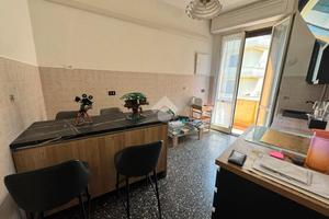 3 LOCALI A GENOVA