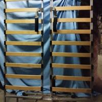 rete con legno in doghe 