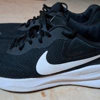 Nike Revolution Nr 44