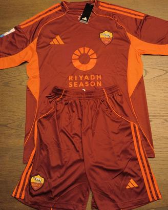 Roma 2025/26 tgL– Completo Maglia+Pantaloncini