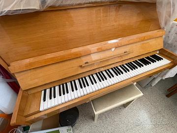 Pianoforte verticale