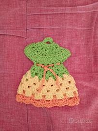 tre  presine lavorate a mano 