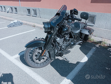 Harley davidson Road king special 1868