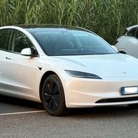 tesla model 3 highland rwd