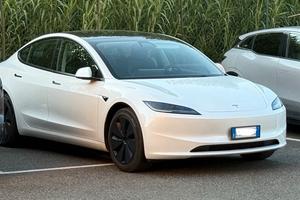 tesla model 3 highland rwd