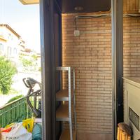 Tre armadi di alluminio