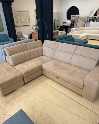 Divano angolare con puff e letto