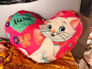 Cuscino-peluche di minou
