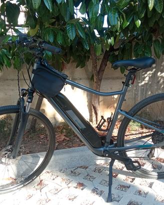 city bike elettrica Riverside 500E