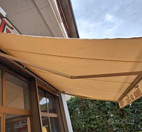 cambio tenda per show-room 